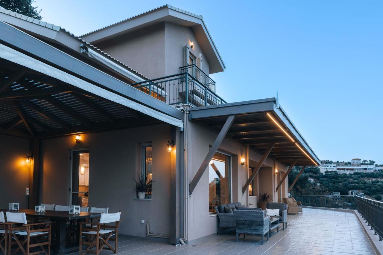 Villa Omikron Rodhiá エクステリア 写真