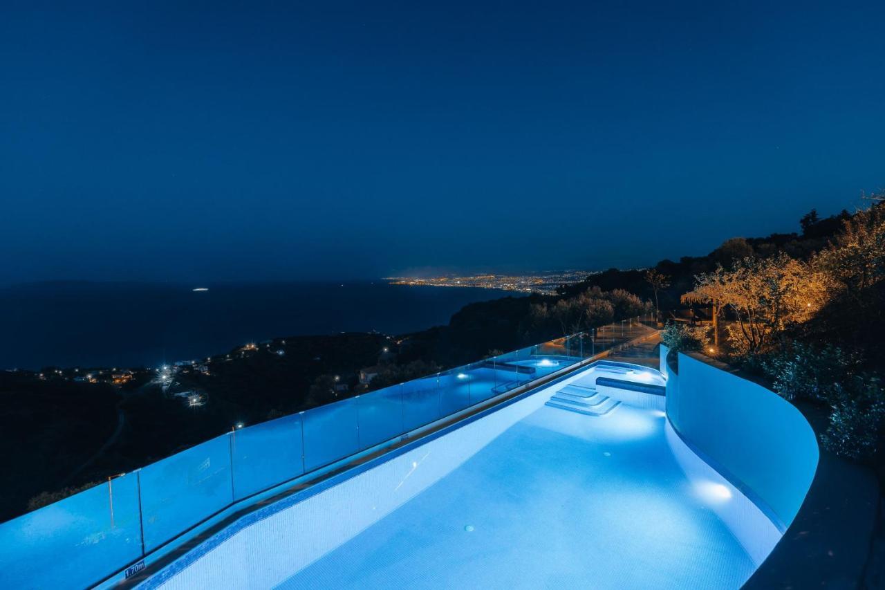 Villa Omikron Rodhiá エクステリア 写真