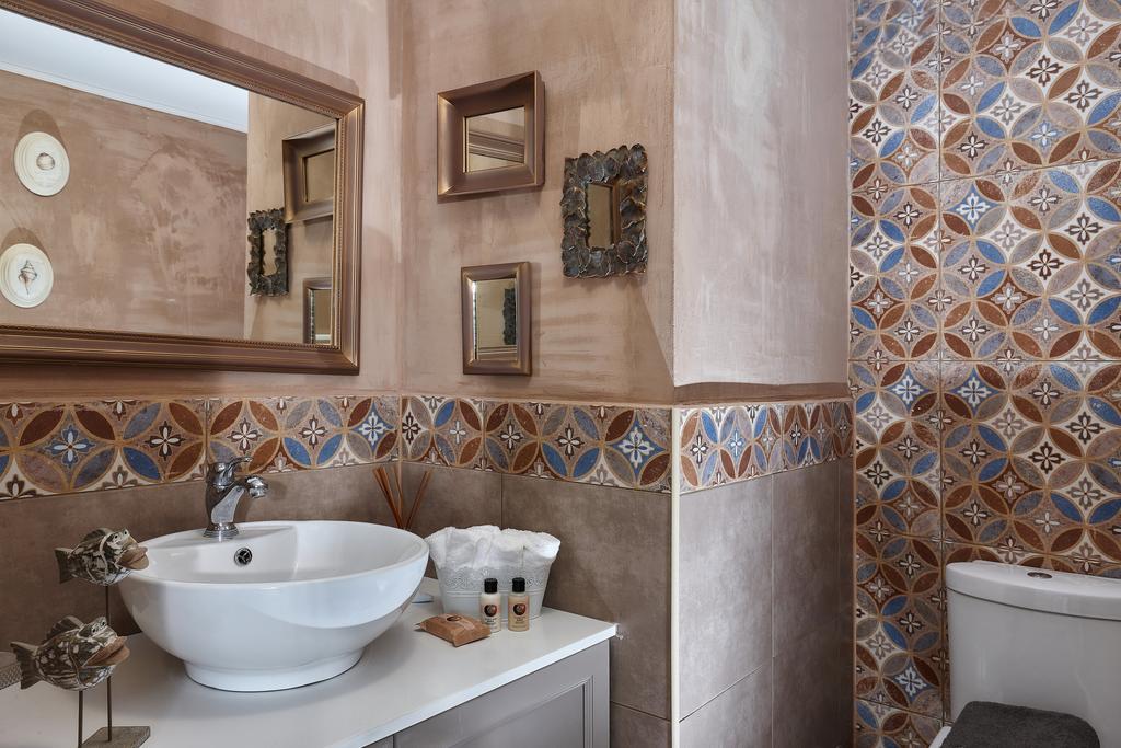 Villa Omikron Rodhiá エクステリア 写真